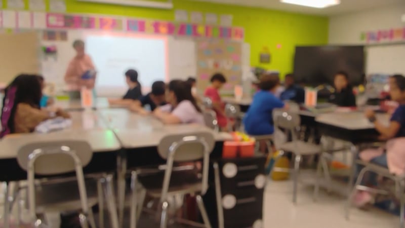 Tennessee restringe expansión de vales con nueva exigencia migratoria