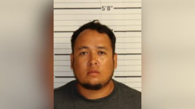 Luis Espino, 31