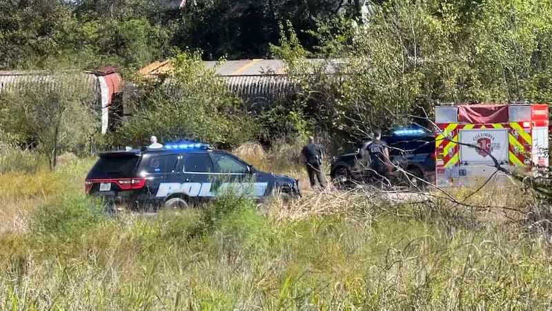 Crews are responding to a train derailment in Columbia on Tuesday.
