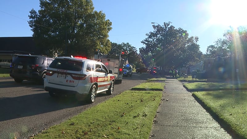 Hispano desaparecido es encontrado luego de chocar su auto contra un negocio.