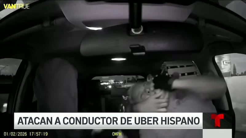Atacan a conductor de Uber hispano y todo queda grabado