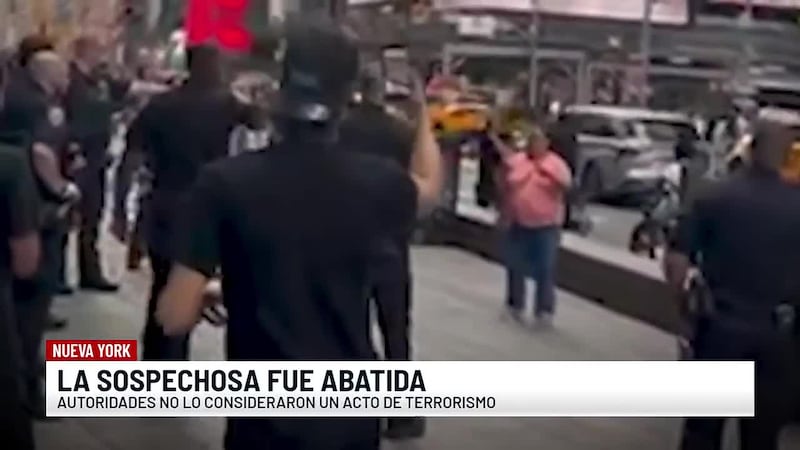 Dos personas mueren luego de ser apuñalados, la sospechosa murió luego de que las autoridades...